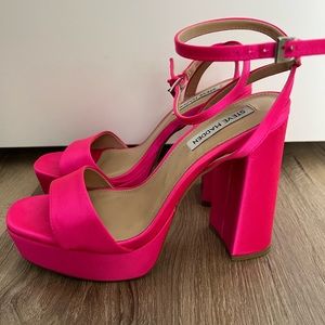 Steve Madden Lessa Sandal